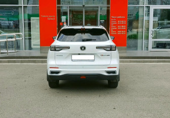 Подержанный автомобиль Changan CS55PLUS 2023 года (6 фото)