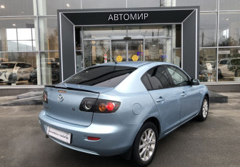 Подержанный автомобиль Mazda 3 Sedan 2008 года (5 фото)