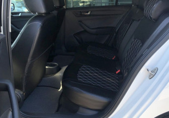 Подержанный автомобиль Skoda Rapid Liftback 2019 года (11 фото)