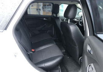 Подержанный автомобиль Ford Focus Wagon 2017 года (10 фото)