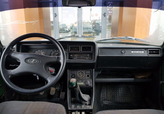 Подержанный автомобиль LADA (ВАЗ) 2107 2003 года (11 фото)