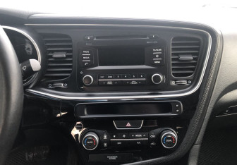 Подержанный автомобиль Kia Optima Sedan 2015 года (14 фото)