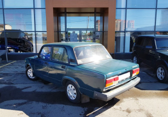 Подержанный автомобиль LADA (ВАЗ) 2107 2008 года (7 фото)