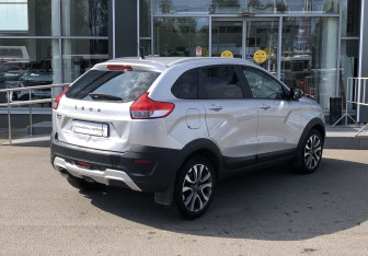 Подержанный автомобиль LADA (ВАЗ) XRAY 2019 года (5 фото)