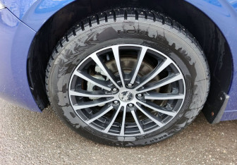 Подержанный автомобиль Kia K5 2022 года (10 фото)