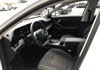 Подержанный автомобиль FAW Bestune B70 2023 года (9 фото)