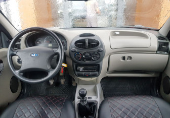 Подержанный автомобиль LADA (ВАЗ) Kalina Hatchback 2008 года (11 фото)