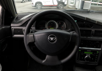 Подержанный автомобиль Daewoo Nexia Sedan 2008 года (12 фото)