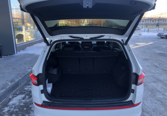 Подержанный автомобиль Skoda Kodiaq 2020 года (9 фото)