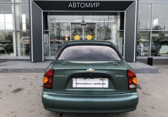 Подержанный автомобиль Chevrolet Lanos 2007 года (6 фото)