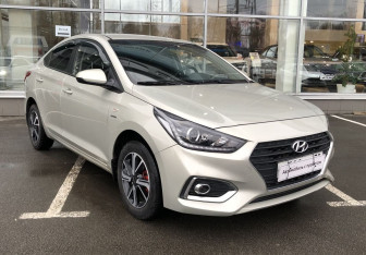Подержанный автомобиль Hyundai Solaris Sedan 2019 года (3 фото)