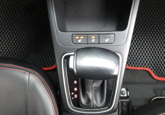 Подержанный автомобиль Kia Rio Sedan 2019 года (15 фото)