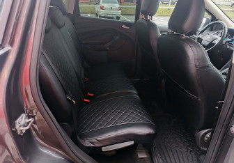 Подержанный автомобиль Ford Kuga 2018 года (16 фото)