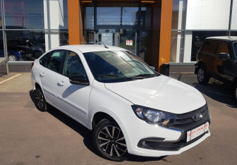 Подержанный автомобиль LADA (ВАЗ) Granta Liftback 2025 года (3 фото)