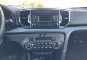 Подержанный автомобиль Kia Sportage 2018 года (14 фото)