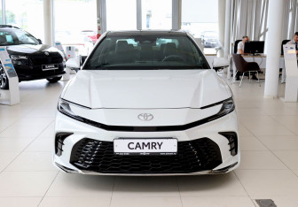 Новый Toyota Camry Sedan 2025 (2 фото)