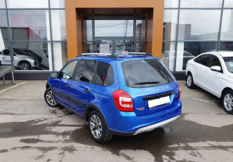 Подержанный автомобиль LADA (ВАЗ) Granta Wagon 2022 года (7 фото)
