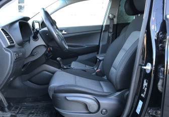 Подержанный автомобиль Hyundai Tucson 2018 года (9 фото)