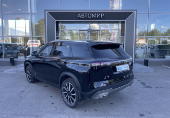 Подержанный автомобиль Jaecoo J7 2023 года (7 фото)