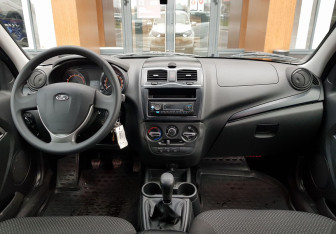 Подержанный автомобиль LADA (ВАЗ) Granta Liftback 2022 года (11 фото)