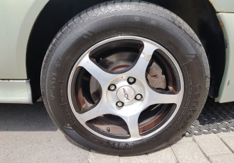 Подержанный автомобиль Renault Megane Wagon 2003 года (11 фото)
