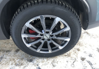 Подержанный автомобиль Jaecoo J7 2024 года (15 фото)