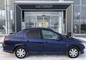 Подержанный автомобиль Peugeot 206 Sedan 2006 года (4 фото)