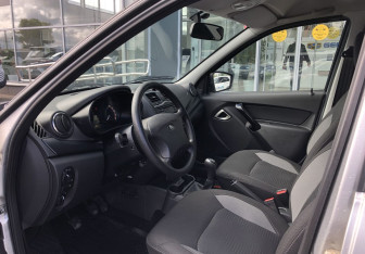 Подержанный автомобиль LADA (ВАЗ) Granta Liftback 2024 года (9 фото)