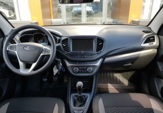 Подержанный автомобиль LADA (ВАЗ) Vesta Sedan 2022 года (11 фото)