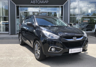 Подержанный автомобиль Hyundai ix35 2014 года (3 фото)