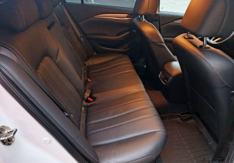 Подержанный автомобиль Mazda 6 Sedan 2023 года (16 фото)