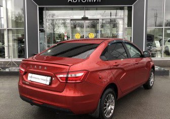 Подержанный автомобиль LADA (ВАЗ) Vesta Sedan 2016 года (5 фото)