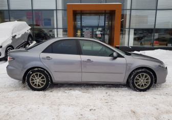 Подержанный автомобиль Mazda 6 Sedan 2006 года (4 фото)