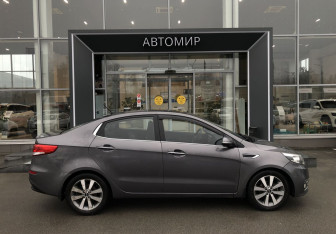 Подержанный автомобиль Kia Rio Sedan 2015 года (4 фото)