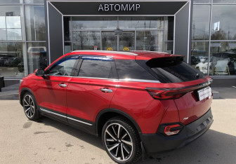 Подержанный автомобиль FAW Bestune T77 2022 года (7 фото)