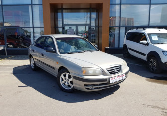 Подержанный автомобиль Hyundai Elantra Sedan 2008 года (3 фото)