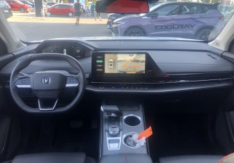 Подержанный автомобиль Changan CS55PLUS 2024 года (10 фото)
