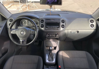 Подержанный автомобиль Volkswagen Tiguan 2013 года (10 фото)