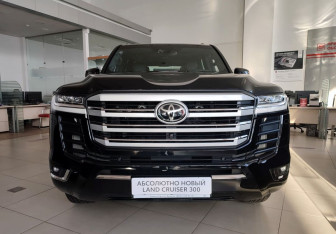 Новый Toyota Land Cruiser Suv 2025 (2 фото)