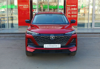 Подержанный автомобиль Changan CS55PLUS 2023 года (2 фото)