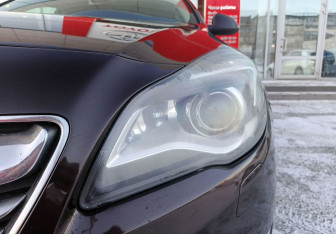 Подержанный автомобиль Opel Insignia Liftback 2014 года (9 фото)