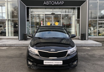 Подержанный автомобиль Kia Rio Sedan 2017 года (2 фото)