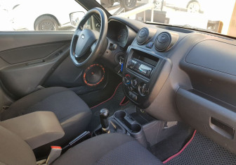 Подержанный автомобиль LADA (ВАЗ) Granta Sedan 2015 года (9 фото)