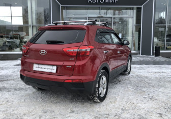 Подержанный автомобиль Hyundai Creta 2018 года (5 фото)