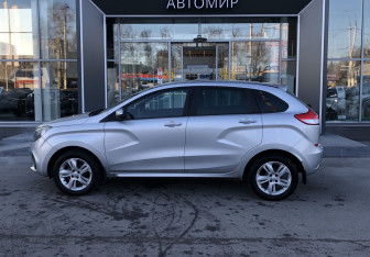 Подержанный автомобиль LADA (ВАЗ) XRAY 2016 года (8 фото)