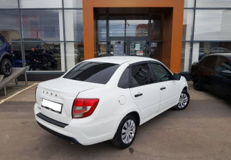 Подержанный автомобиль LADA (ВАЗ) Granta Sedan 2020 года (5 фото)