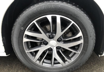 Подержанный автомобиль Geely Emgrand 2023 года (16 фото)