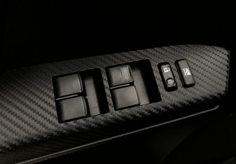 Подержанный автомобиль Toyota RAV4 2014 года (12 фото)