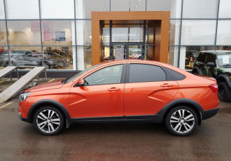 Подержанный автомобиль LADA (ВАЗ) Vesta Sedan 2018 года (8 фото)