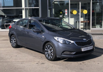 Подержанный автомобиль Kia Cerato Sedan 2014 года (3 фото)